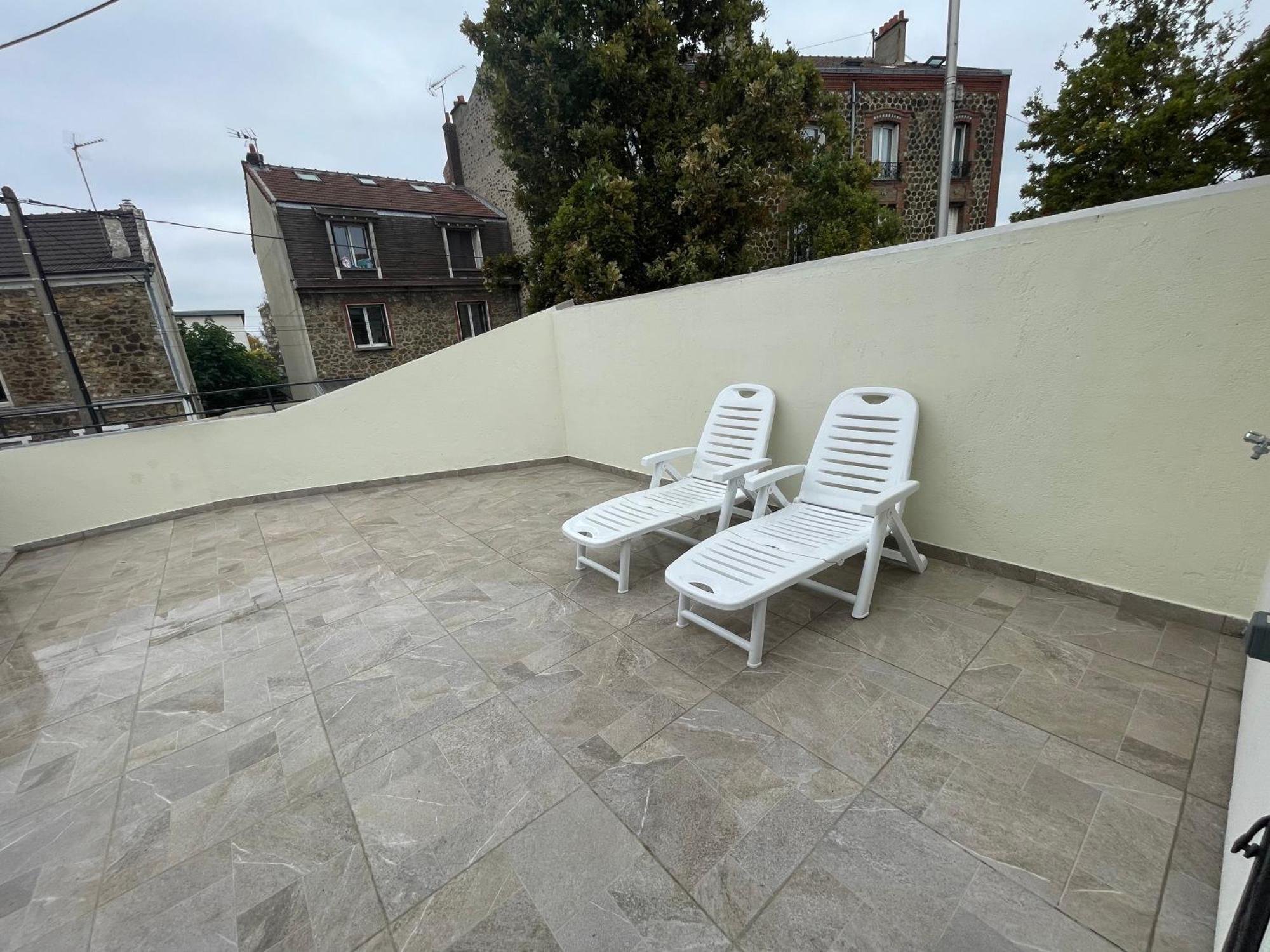 Appartement Avec Terrasse Et Ciel Etoile ! Noisy-le-Sec Exterior photo